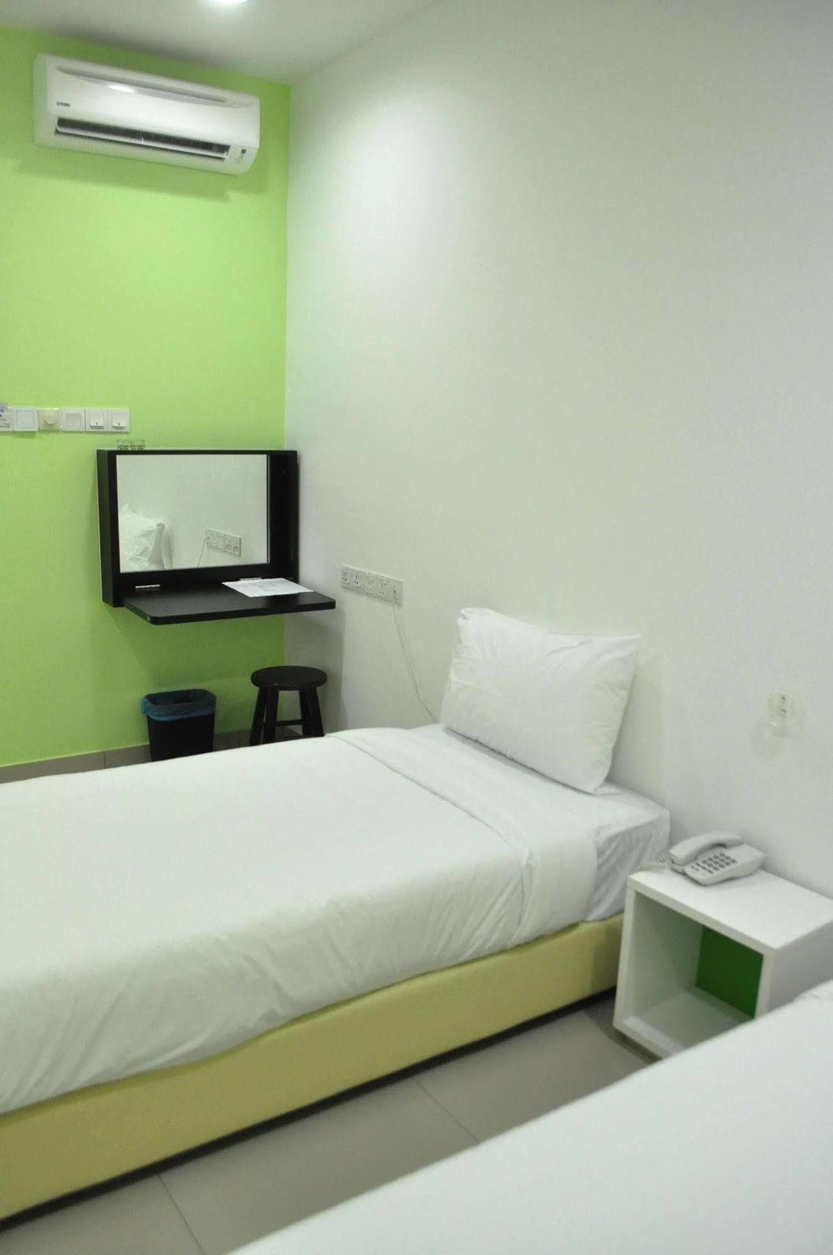YY48 Hotel Kuala Lumpur Buitenkant foto