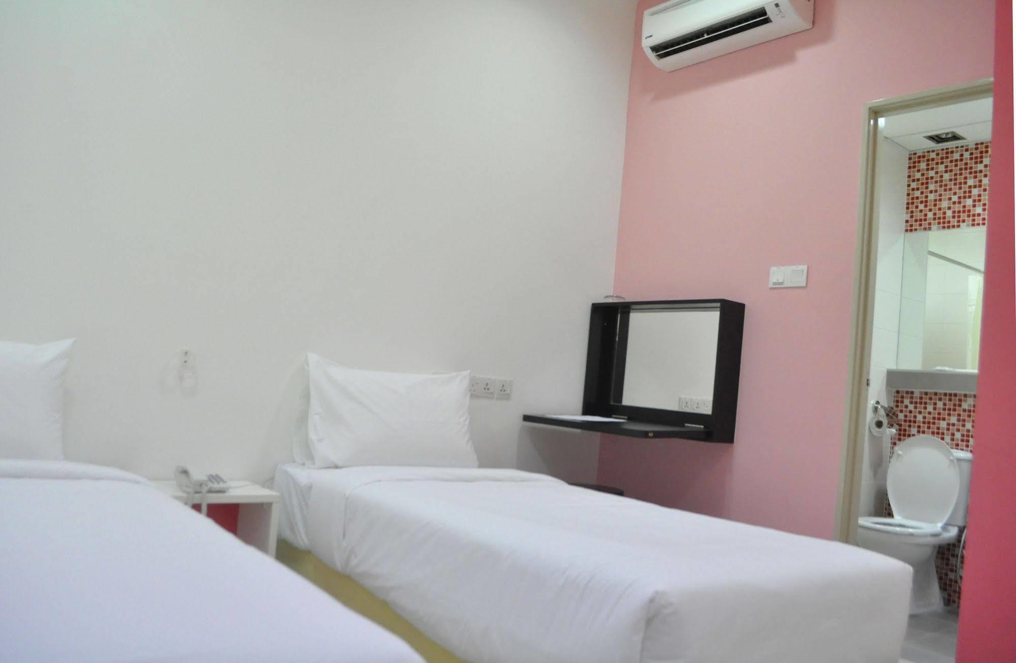 YY48 Hotel Kuala Lumpur Buitenkant foto